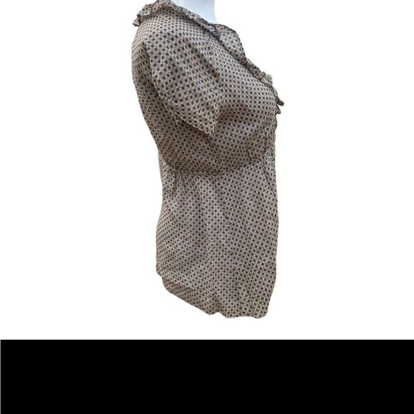 COPY - J CREW Pineapple Print Blouse - Picture 3 of 10